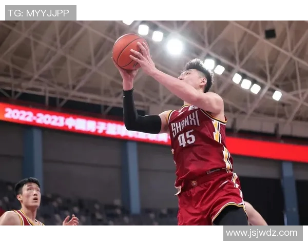 常林的奋斗故事与篮球梦想的追逐之路