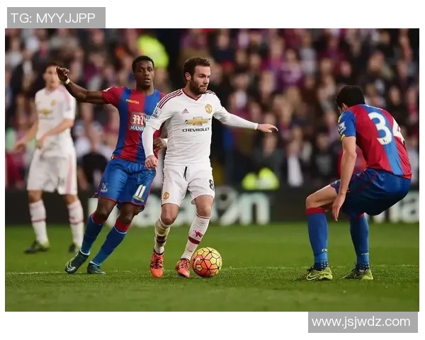 水晶宫与曼联精彩对决录像回放全程分析与精彩瞬间回顾